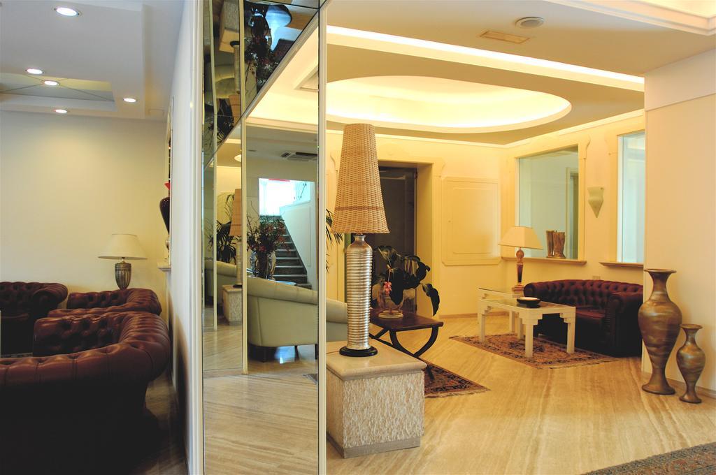 Hotel Luna Riccione E Aqua Spa Only Adults +12 מראה פנימי תמונה